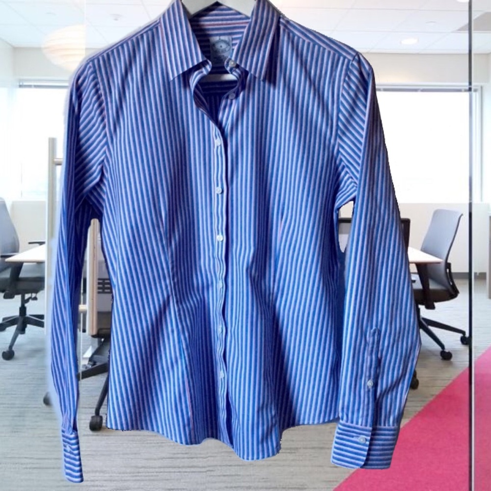 🧘🏽‍♂️SOLD 🧘🏽‍♂️Brooks Brothers Button Down